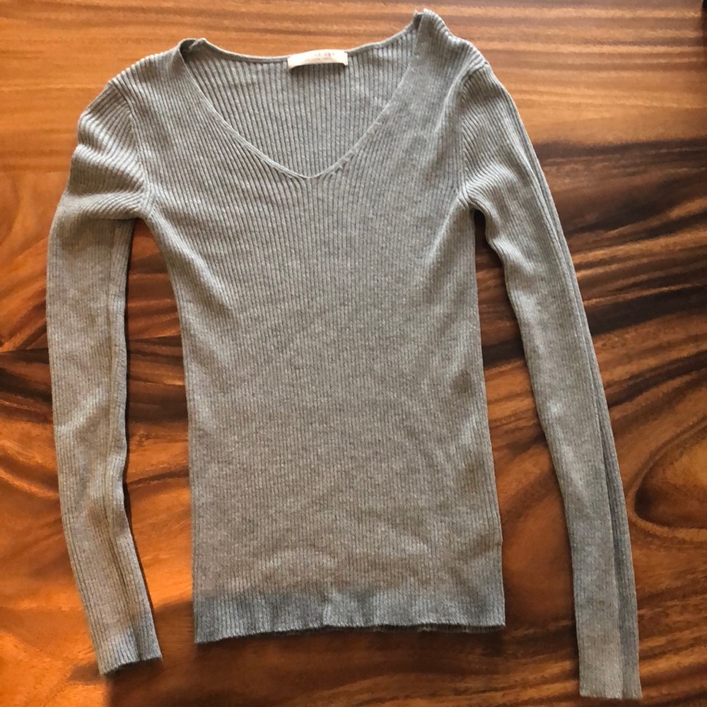 Grey long sleeve